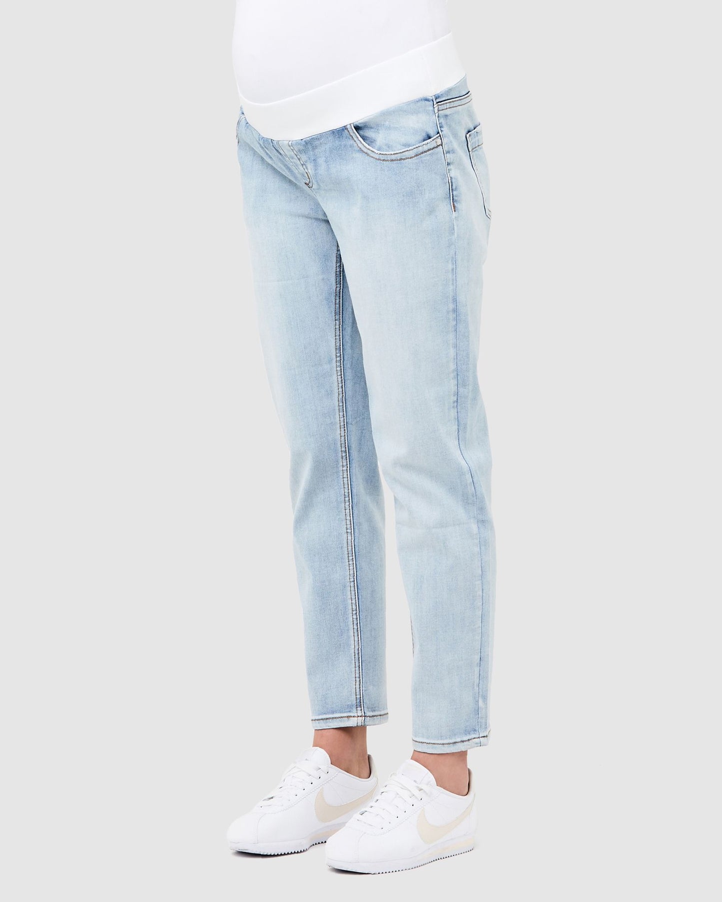 Maternity Girlfriend Jeans