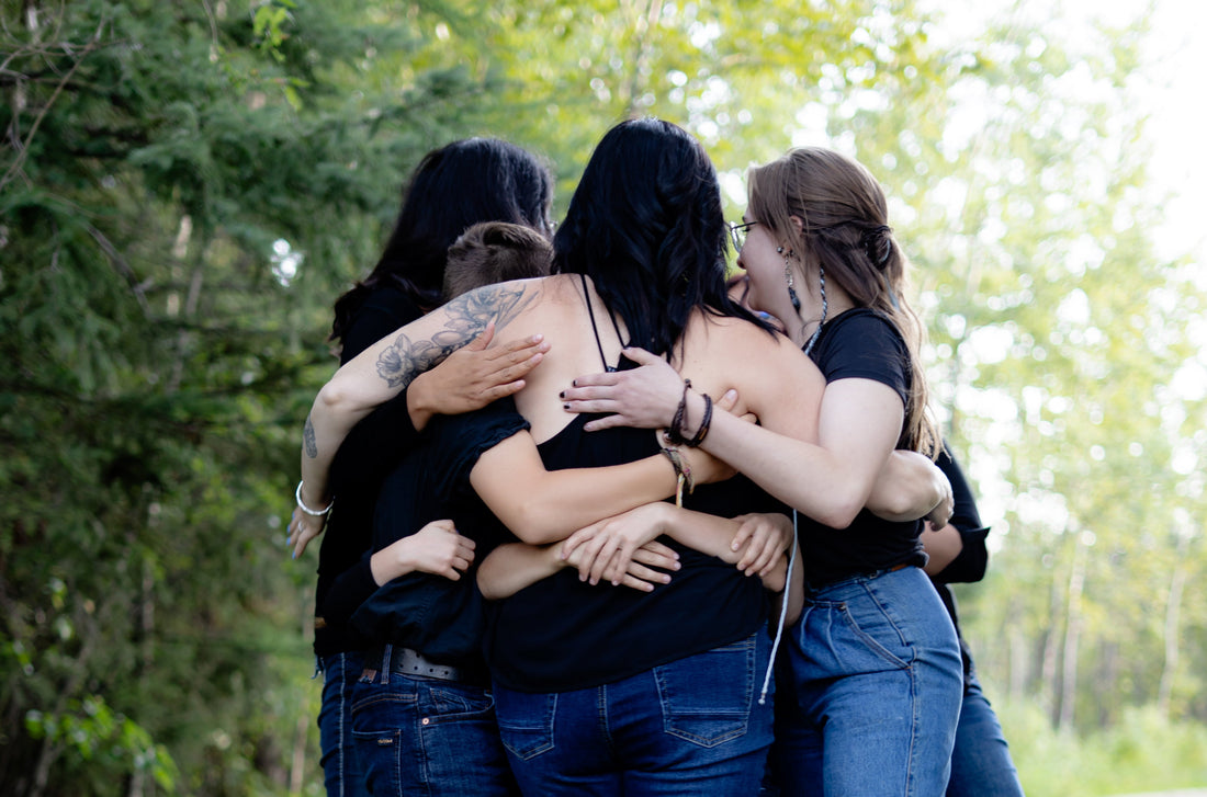 Building a Maternity Wardrobe as a First-Time Mom